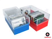 Pudełko na płyty cd pozwala bezpiecznie przechowywać płyty wraz z pudełkami.